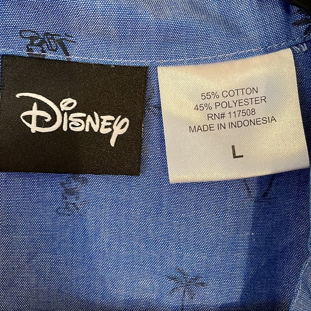 ** Men’s size large Disney short sleeve button up dress shirt Mickey Mouse ** - Picture 2 of 7